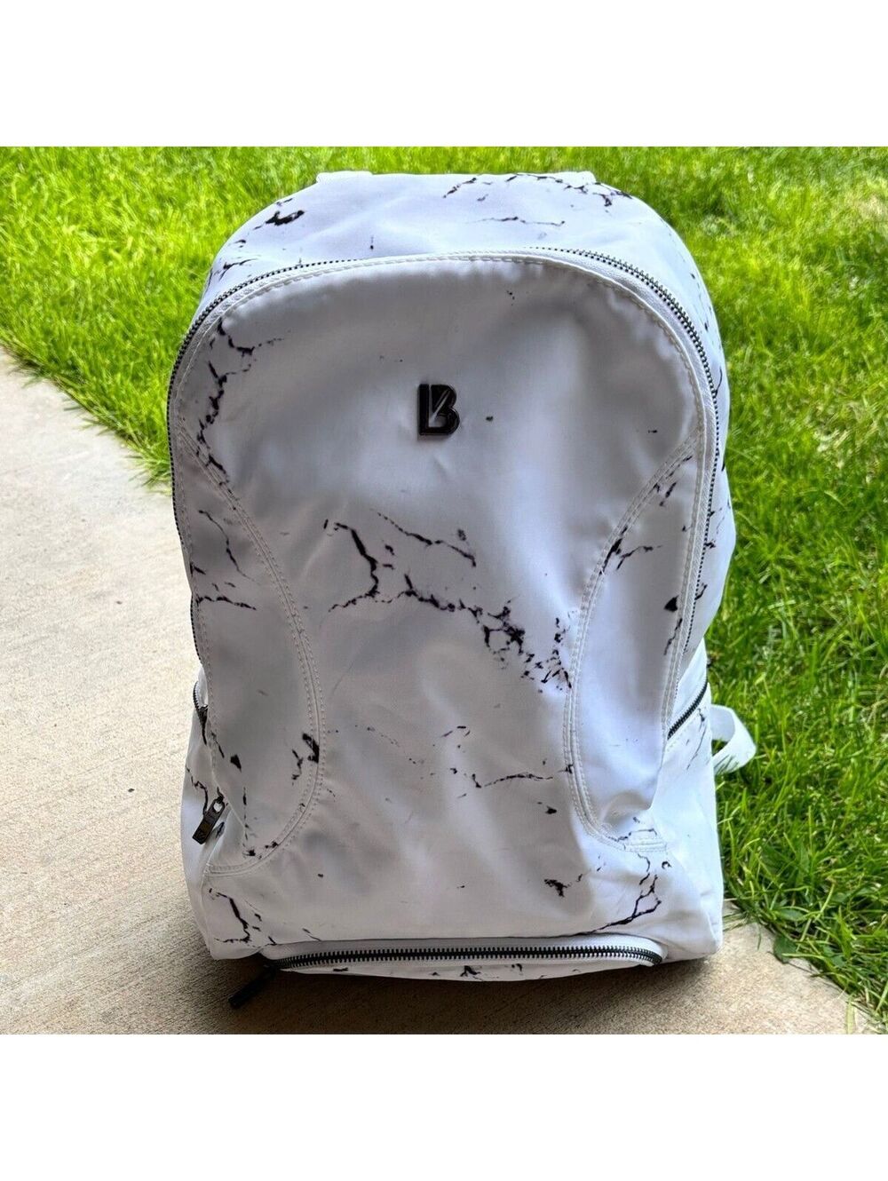 Buffbunny Game Changer Backpack – White Marble / Gunmetal Hardware
